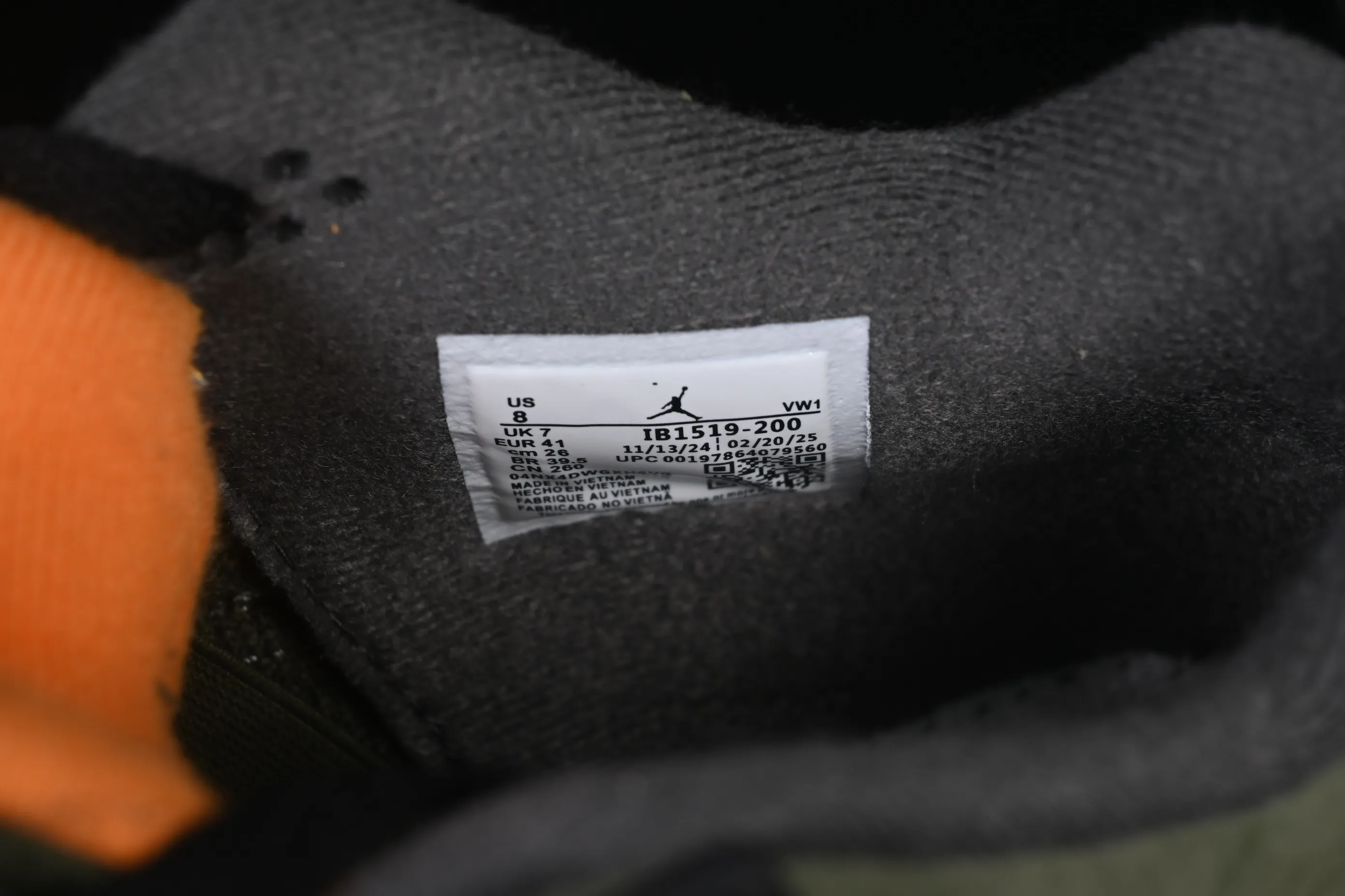 All categories Air Jordan Jordan series basketball shoes Air Jordan 4 Undefeated x Air Jordan 4 OG AJ4 Joe 4 olive green suede IB1519-200